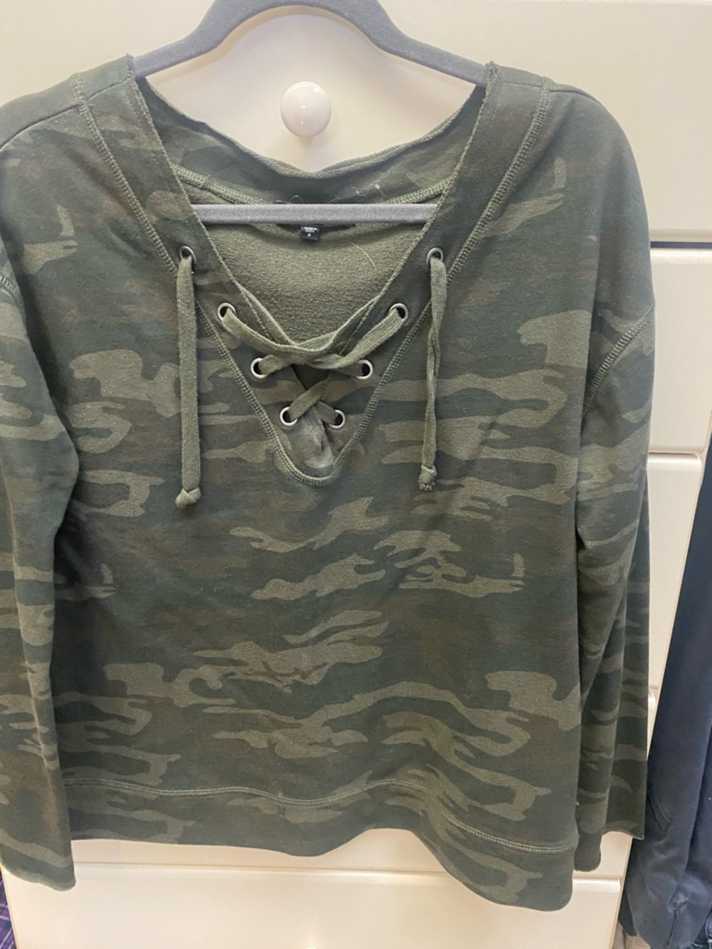 Sanctuary Olive Green Lace-Up Camo Pullover